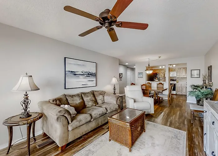 Open And Elegant With Access Shared Pool Boat & Fishing Pier * Gulf Shores