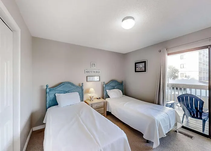Holiday home Open And Elegant With Access Shared Pool Boat & Fishing Pier *